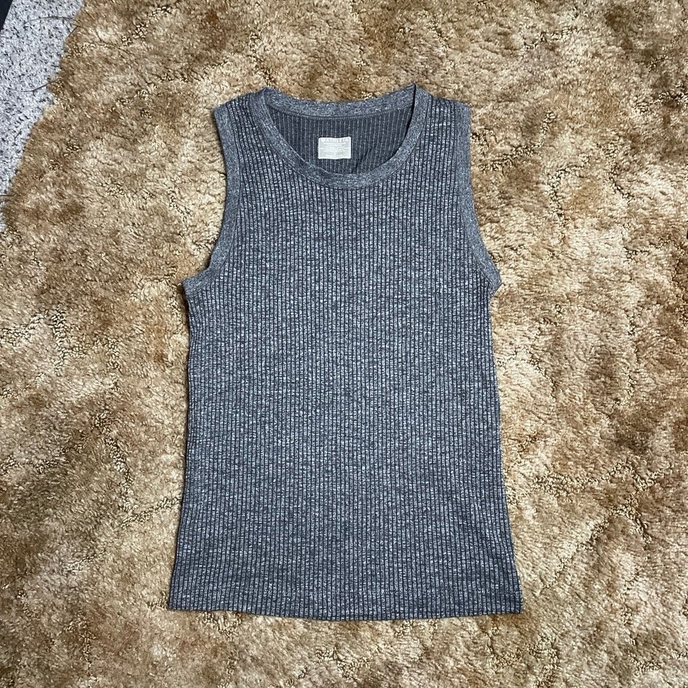 Athleta Woman's Activewear‎ Gray Tank Top Size Small